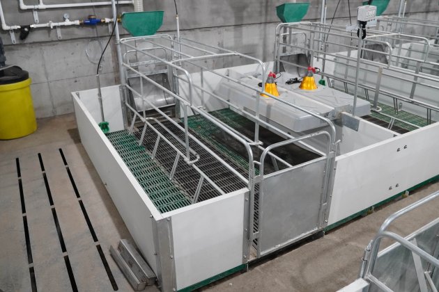 美式圓鋼產(chǎn)床